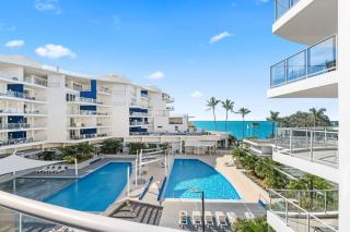 OceanView Escape Beach Resort - 7