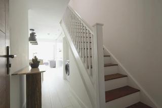 Riverside Lottage Mansions - 8