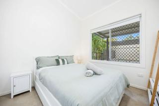 Sol Sanctuary- Beachfront - 4