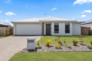 BRAND NEW Central Stylish Home - 0