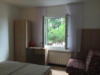 Apartment Puh - Betina - 2