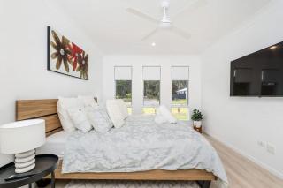 Home Sweet Home - Brand New 4 Bed 3 Bath Home - 6