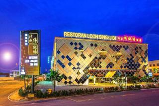 Bukit Indah 12pax Aeon Lego Wi-fi Netflix BySTAY - 9