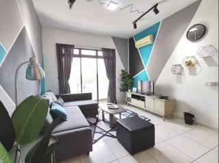 Bukit Indah 12pax Aeon Lego Wi-fi Netflix BySTAY - 0