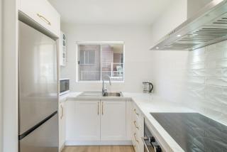 Northward 5, 2 Magnus St - renovated stunning unit with views - 4
