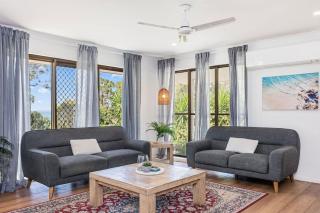 Beachhouse On The Esplanade - 5