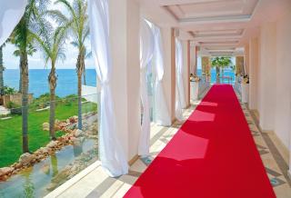 Alexander The Great Beach Hotel - Paphos - 2