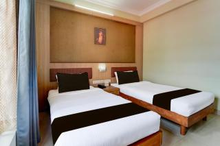 Super Townhouse MG Road Trivandrum Formerly Nandanam Park - 1