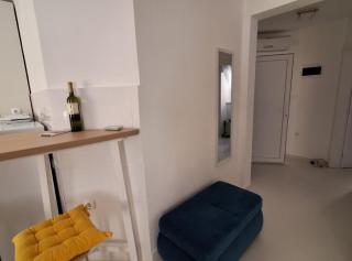 La Casa Nostra Apartments - 4