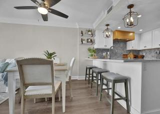Bluewater Resort 406 - 1