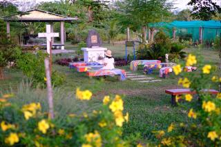 Camp Felicidad - 8