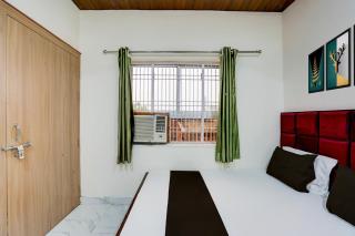 Super Hotel O Mathura Central Railway Junction Formerly Bhagwati Palace - 2