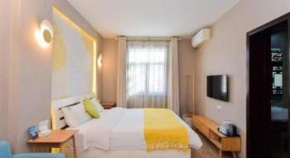 Dali Four Seasons Hostel - 4