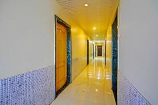 FabHotel Atithi - 7