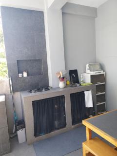 Mamay's Place Barkada Room - 1