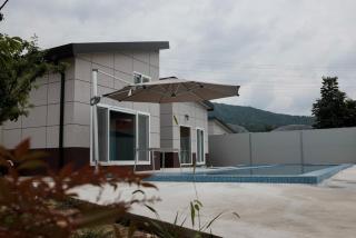 Chilgok Pool Villa Dongmyeong Il Bak - 2