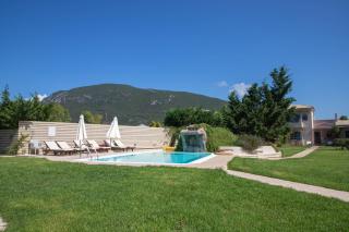 Stalakton Country Maisonettes - 5