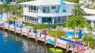 Two-floor Suite Heated pool Dock Access Quiet Neighborhood SaltAire One RESlDENCES - 5