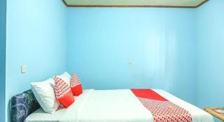 OYO 1662 Zury Homestay - 1