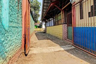 Hotel O Fj Guest House - 2