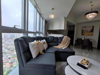 Uptown Parksuites Exec 1 Br Spacious good for 5, hi flr Great View fr Balcony - 6