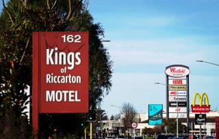 Kings Of Riccarton Motel- Close to Railway Station and Airport with Shuttle service - 9