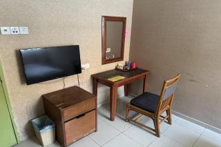 Angsa Hotel - 1