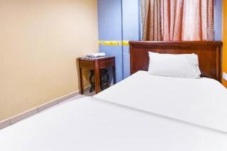 OYO 90486 New Station Hotel - 2