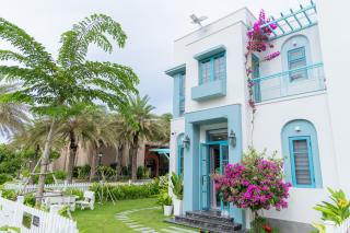 Family 2BR Villa, Pool, Tub and Modern Kitchen - 0