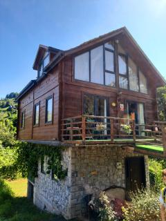 Hanging Garden Holiday Home - Riverside - 3