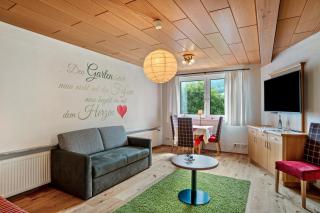 Wein- und Klimahotel Bergfriedel - 9