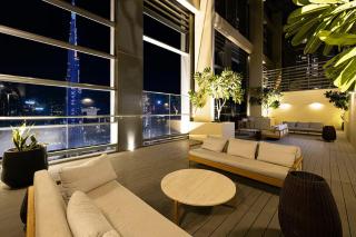 Luxury 2BR- Pool with Burj View- 5 Min to Dubai Mall - 8