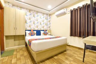 FabHotel Bhavna Palace - 2