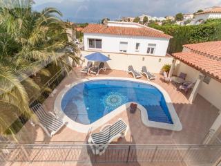 Modern Apartment in Roses with Swimming Pool - 3
