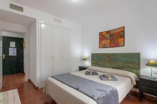 Hoyo I by H - Isla Canela Golf GHHI13A4P50 - 2