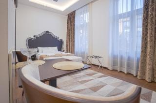 Hotel Astral - 8