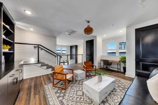 Top Floor Penthouse Lofts - 8