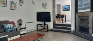 Maison jardin grande piscine , sortie bateau possible - 1