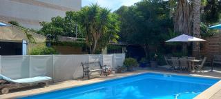 Maison jardin grande piscine , sortie bateau possible - 7