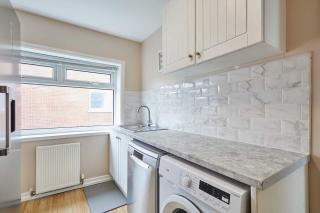 Host & Stay - Carrville Apartment - 5