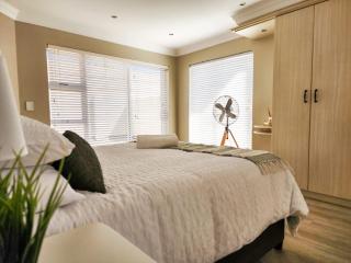 Surf & Serenity on Sea, by Jono & Erik - 2