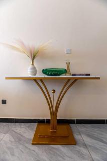 stunning one bedroom apartment with ample parking space swimming pool fully equipped gym and amazing city views - 5
