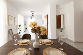 Elegant Apartment in Glyfada A1 - 2