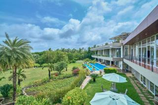 SaffronStays Aqua Vista - 7