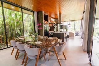 Merica Luxury Villa Ubud - 1