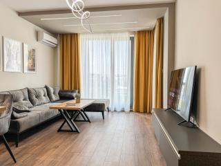 Six StarS 1BR Modern Apartment 6 mins to Centre - 0