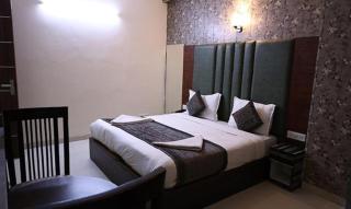 FabHotel HSP Suites - 7