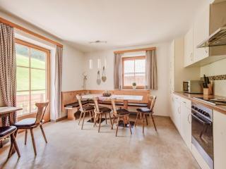 Apartment in Hainzenberg near Ski Lift - 0