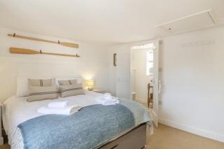 Fishermans Cottage - 3