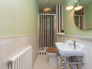 Pass the Keys King Room in superb Central Bath Location - 4